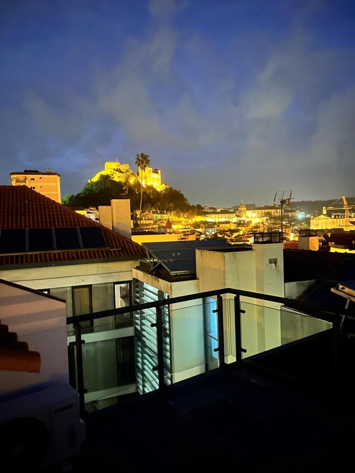 Castle Palm View Apartment Leiria Ngoại thất bức ảnh